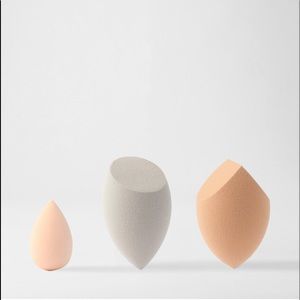 Lucie Complete sponge set Bake contour detail